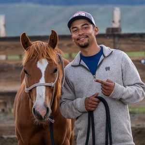 Meet your Posher, Luis